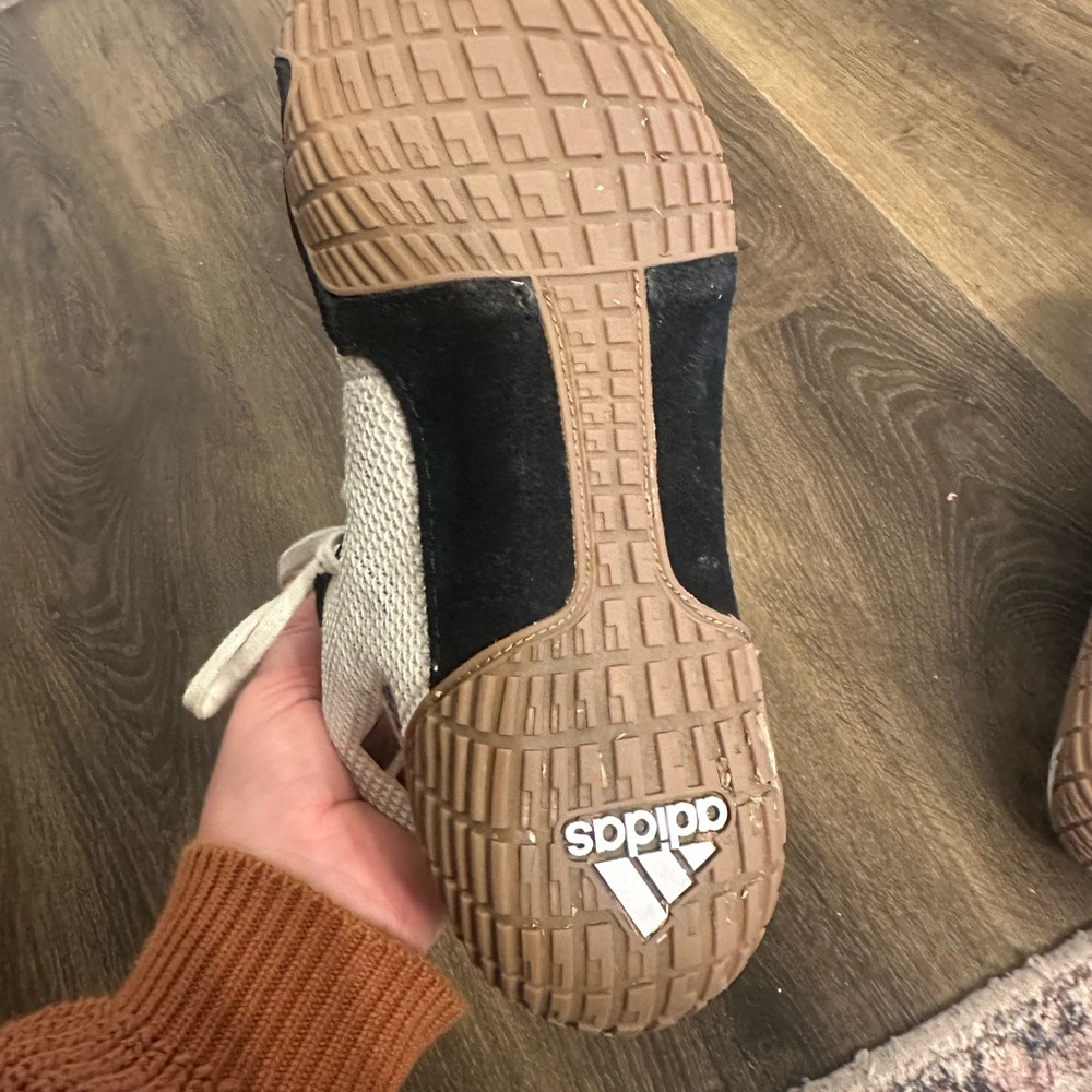 adidas wrestling shoes - Picture 3 of 5